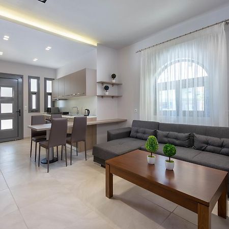Lardos Luxury Apartments Eksteriør billede